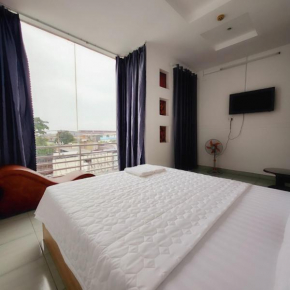Ánh Dương Hotel